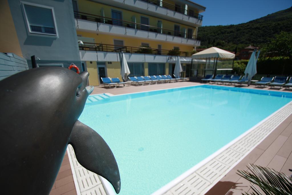 Hotel Miorelli Torbole Sul Garda Εξωτερικό φωτογραφία